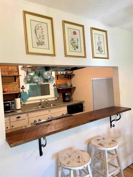 Hemlock Hideaway Appartement Maggie Valley Buitenkant foto